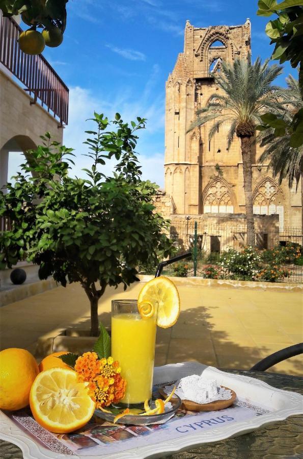 Golden Palms Guest House&Cafe Famagouste Extérieur photo